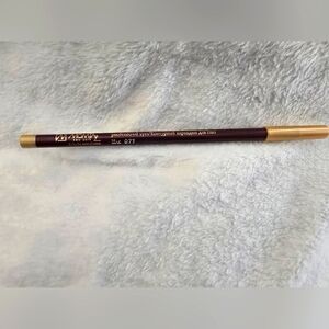 Momtaz Professional Eyeliner pencil